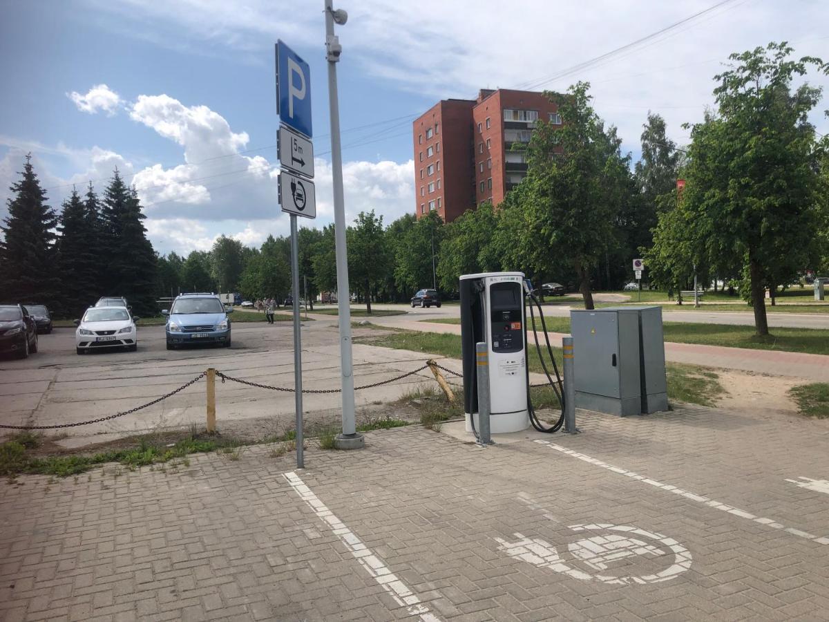 Skolas 1 Salaspils Exterior photo